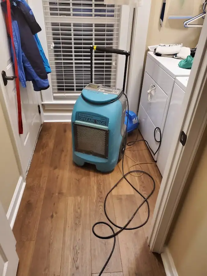 Commercial dehumidifier deployed for Crawl Space Restoration in Sharonville